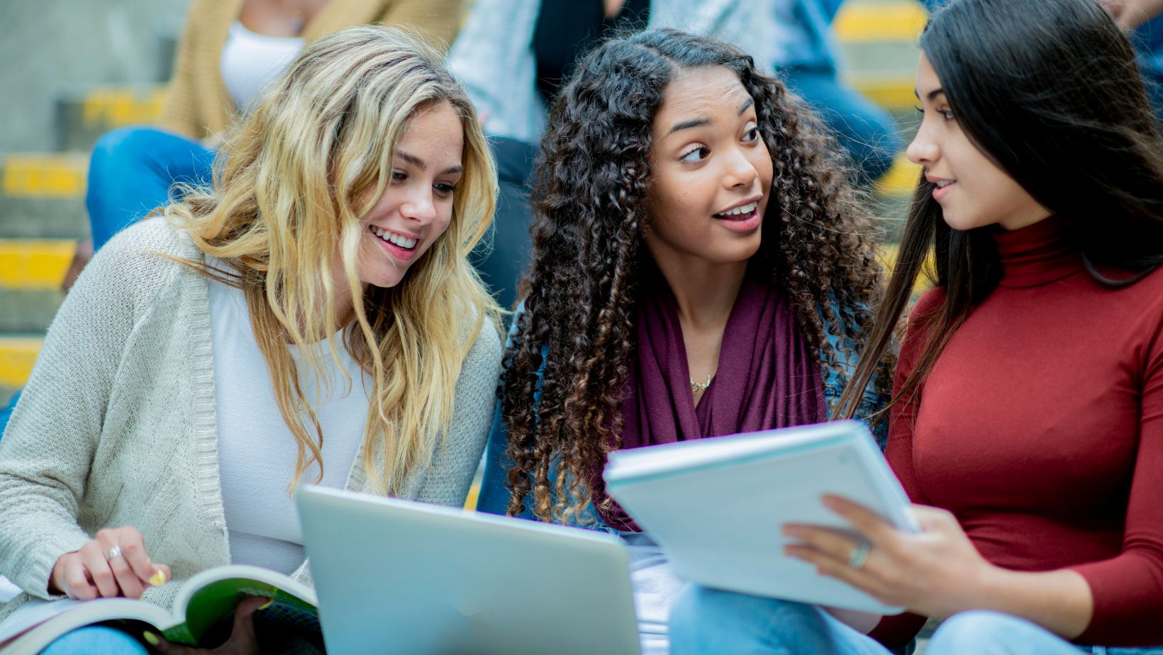 Study Abroad Advantages for Indian Students